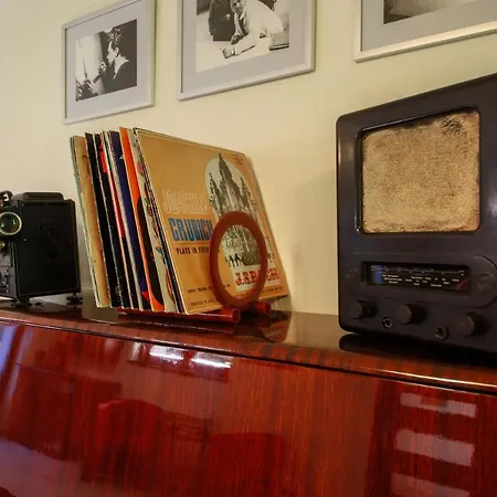 Aviator Apartment *